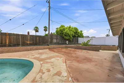 2351 Grove Avenue, Corona, CA 92882 - Photo 39
