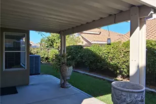 30602 Willow Village, Menifee, CA 92584 - Photo 17