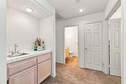 39876 Via Castana, Murrieta, CA 92563 - Photo 19