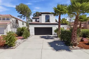 39876 Via Castana, Murrieta, CA 92563 - Photo 3