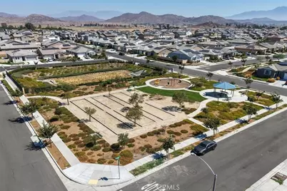 32500 McKiernan, Menifee, CA 92584 - Photo 59