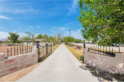 31130 Water Avenue, Nuevo, CA 92567 - Photo 5
