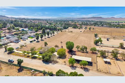 31130 Water Avenue, Nuevo, CA 92567 - Photo 35