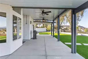 25560 Timbertree Ct, Murrieta, CA 92563 - Photo 35