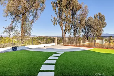 25560 Timbertree Court, Murrieta, CA 92563 - Photo 37