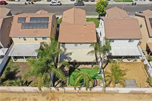 315 Camino De La Luna, Perris, CA 92571 - Photo 5