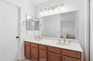 27041 Ravenhill Ct, Temecula, CA 92591 - Photo 17