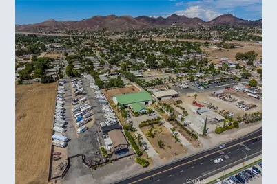 21650 Bundy Canyon, Wildomar, CA 92595 - Photo 3