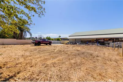 21650 Bundy Canyon, Wildomar, CA 92595 - Photo 33
