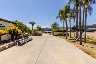 21650 Bundy Canyon, Wildomar, CA 92595 - Photo 25