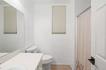 36033 Fresno, Winchester, CA 92596 - Photo 31