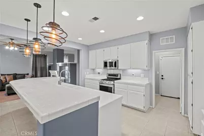 36033 Fresno, Winchester, CA 92596 - Photo 15