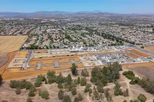 36609 Altisma Dr, Winchester, CA 92596 - Photo 25
