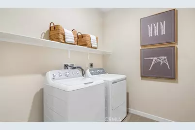 2891 E Amberley Privado, Ontario, CA 91762 - Photo 13