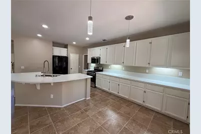 37690 Rushing Wind Court, Murrieta, CA 92563 - Photo 7