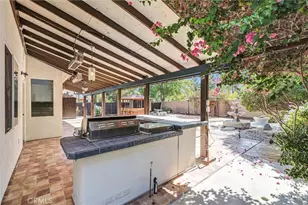 37690 Rushing Wind Ct, Murrieta, CA 92563 - Photo 29