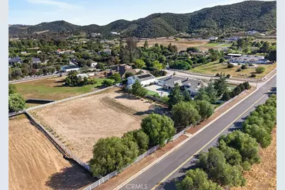 25016 Trilogy Trail, Murrieta, CA 92562 - Photo 7