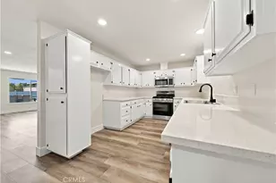 41870 B St, Murrieta, CA 92562 - Photo 11