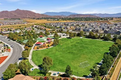 29281 Glass Mountain Court, Winchester, CA 92596 - Photo 41