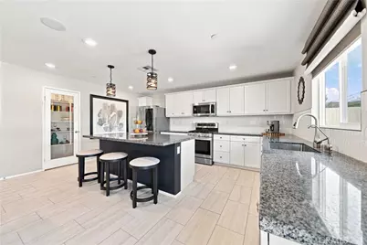 29281 Glass Mountain Court, Winchester, CA 92596 - Photo 5