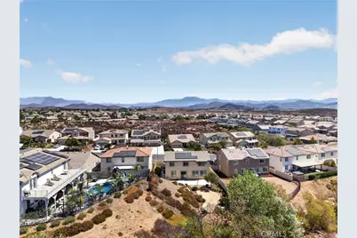 34136 Thistlewood Avenue, Murrieta, CA 92563 - Photo 57