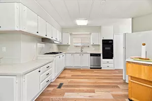 31130 S General Kearny Rd, Temecula, CA 92591 - Photo 3