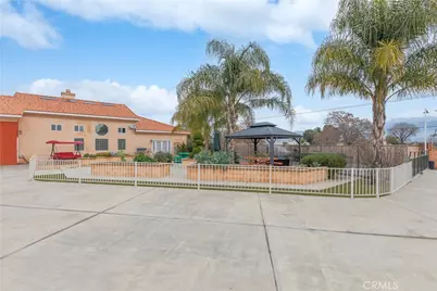 947 W Commonwealth Avenue, Hemet, CA 92543 - Photo 51