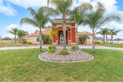 947 W Commonwealth Avenue, Hemet, CA 92543 - Photo 1