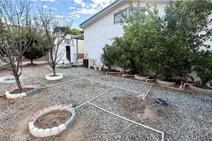 530 W Devonshire, Hemet, CA 92543 - Photo 45