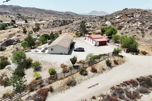 22225 Purple Sage, Nuevo, CA 92567 - Photo 47