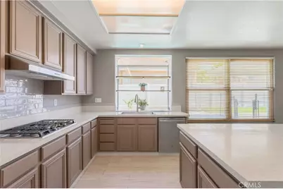 39414 Salinas Drive, Murrieta, CA 92563 - Photo 13