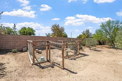 389 Suncup, Hemet, CA 92543 - Photo 37