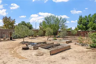 389 Suncup, Hemet, CA 92543 - Photo 39
