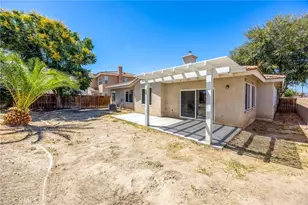 1863 Orchard Park Ct, San Jacinto, CA 92583 - Photo 27