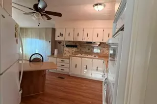 26128 Fountain Palm Dr, Homeland, CA 92548 - Photo 11