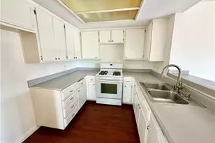 15155 Sherman Way, Van Nuys, CA 91405 - Photo 7
