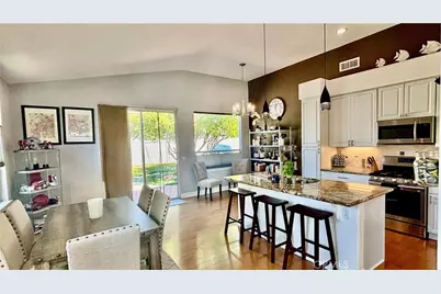31730 Via Cordoba, Temecula, CA 92592 - Photo 9