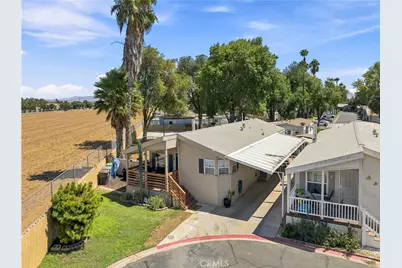 350 E San Jacinto #49, Perris, CA 92571 - Photo 17