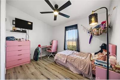 350 E San Jacinto #49, Perris, CA 92571 - Photo 13