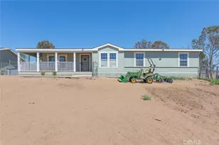 34715 Empty Saddle, Hemet, CA 92544 - Photo 9