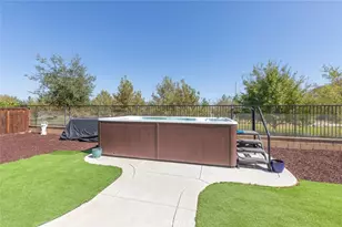 29656 Olympic Dr, Menifee, CA 92585 - Photo 37