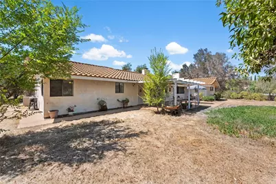 1732 E Mission Road, Fallbrook, CA 92028 - Photo 45