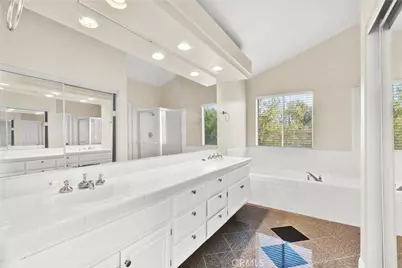 39909 Via Castana, Murrieta, CA 92563 - Photo 47