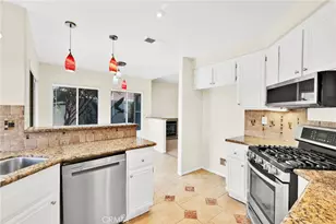 39909 Via Castana, Murrieta, CA 92563 - Photo 19