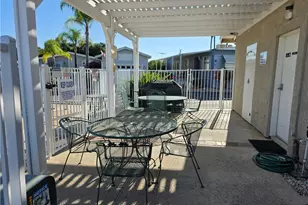 21601 Canyon Dr, Wildomar, CA 92595 - Photo 19