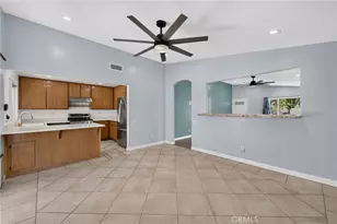 1141 Fallbrook Dr, Corona, CA 92878 - Photo 15