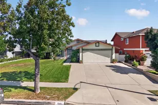 1141 Fallbrook Dr, Corona, CA 92878 - Photo 39