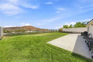 35124 Sorrel, Lake Elsinore, CA 92532 - Photo 17