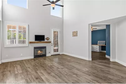 30858 Sunset Lake Circle, Menifee, CA 92584 - Photo 13