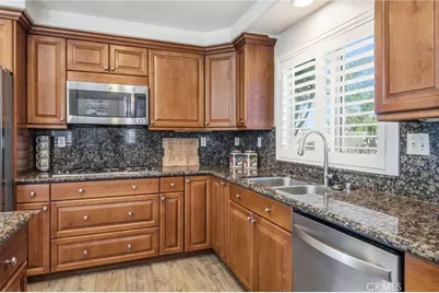 30858 Sunset Lake Circle, Menifee, CA 92584 - Photo 19